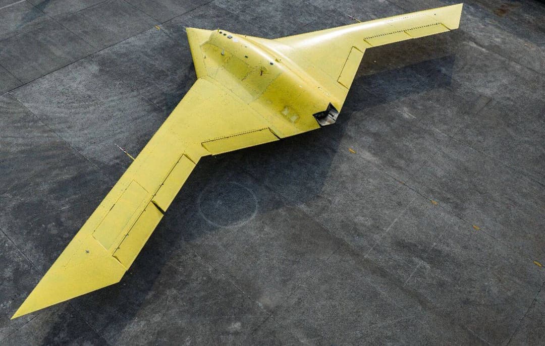 我国彩虹-7高空高速隐身无人机成功首飞