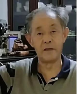 从印刷工到南博掌门人：徐湖平的双面人生与未竟调查