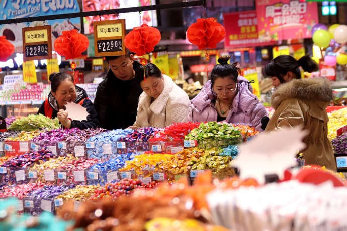 10月CPI同比由降转涨，PPI环比年内首次回升