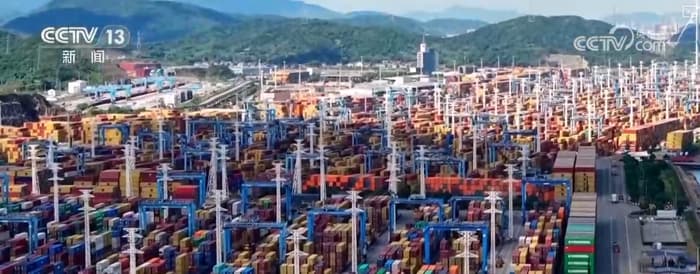 东盟保持领先,我国前11个月外贸增速回升至4.1%