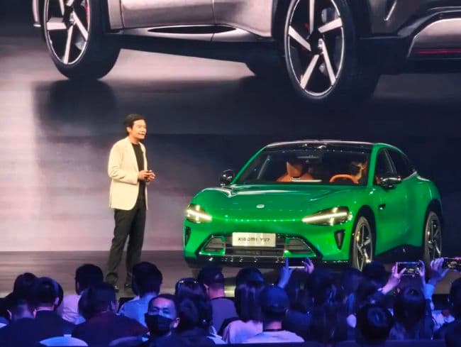 小米汽车转单市场降温,订单回收价从溢价万元跌至2000元