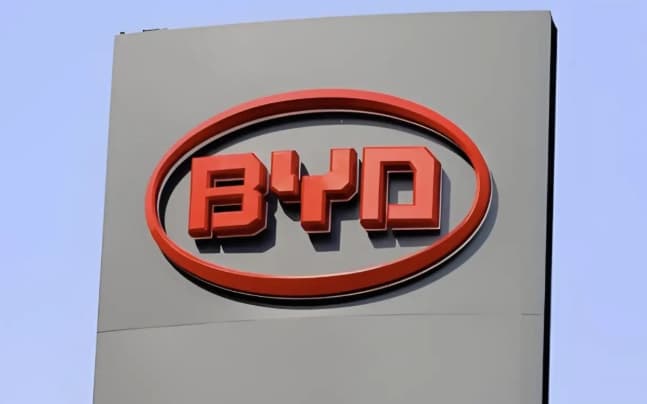 比亚迪股价大跌8%,季度利润锐减30%创三年新低