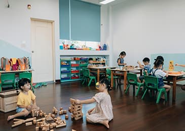 国务院办公厅印发《关于逐步推行免费学前教育的意见》